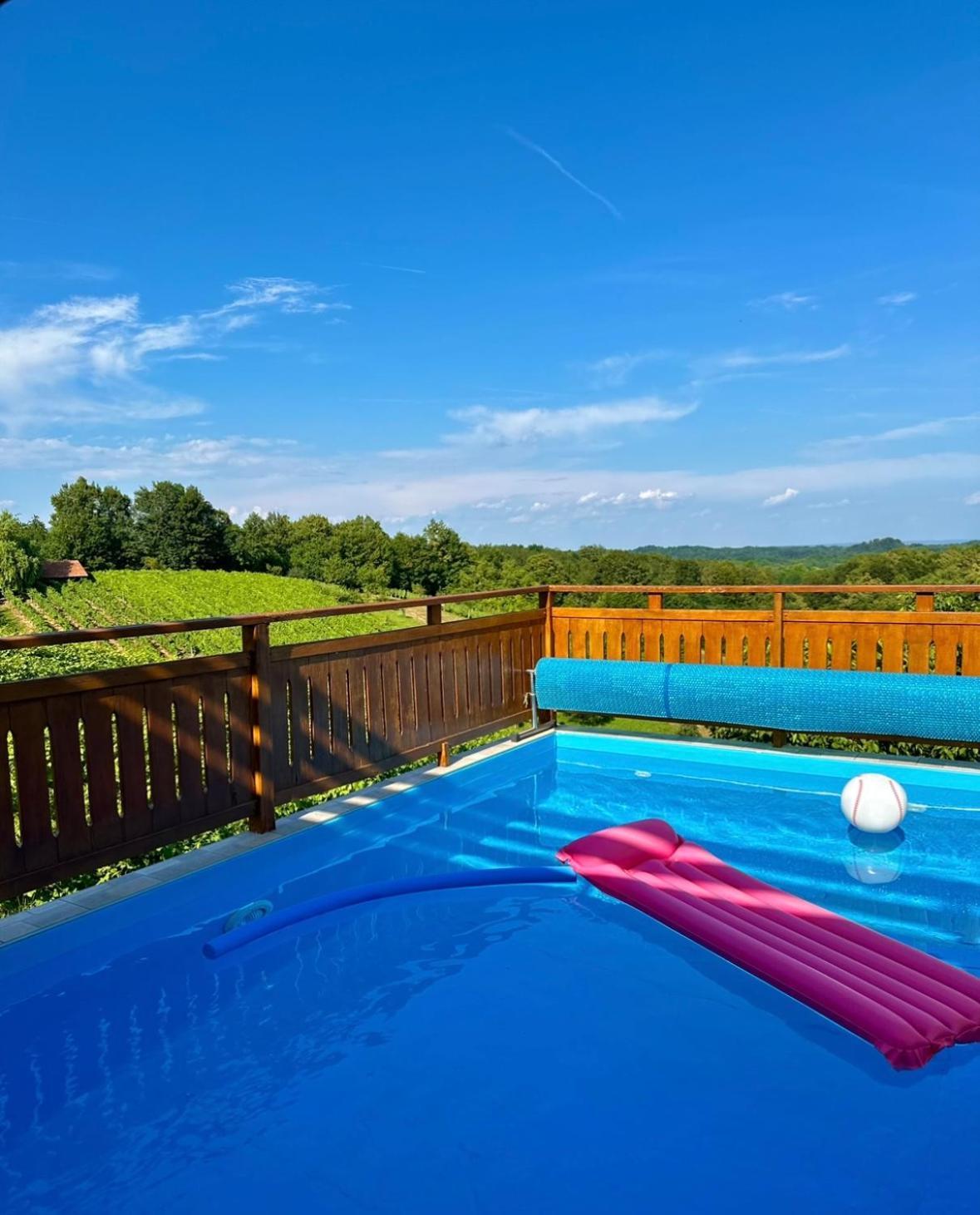 Apartman Ferenac Ozalj Exteriör bild